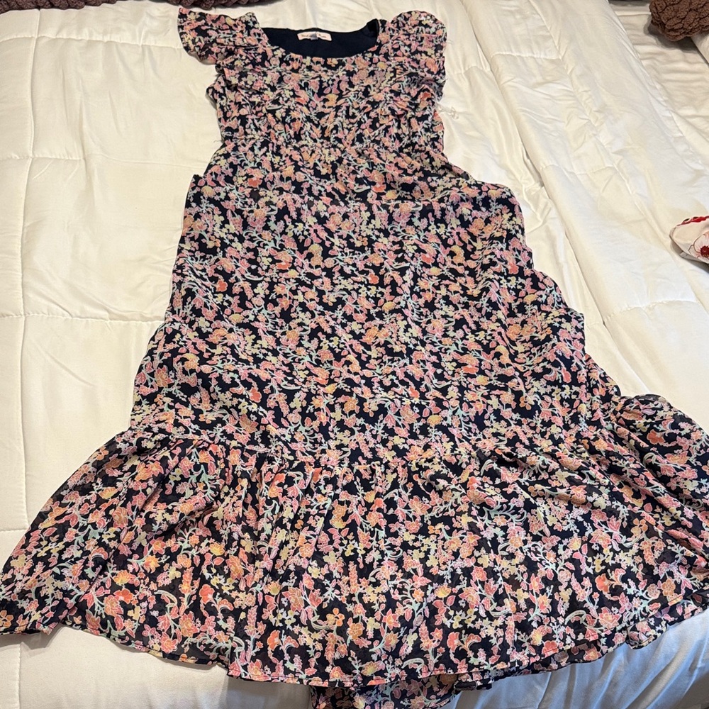 Chic Floral Patterned Maxi Dress
